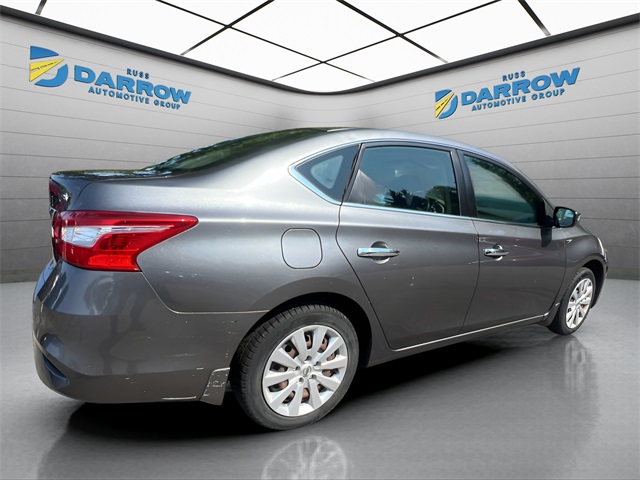 2016 Nissan Sentra SV photo 2