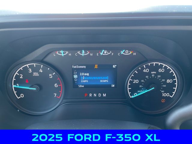 2025 Ford F-350 photo 2