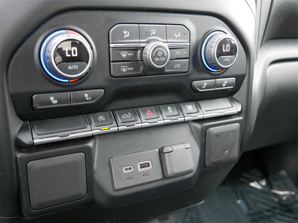 2021 Chevrolet Silverado 1500 LT photo 19