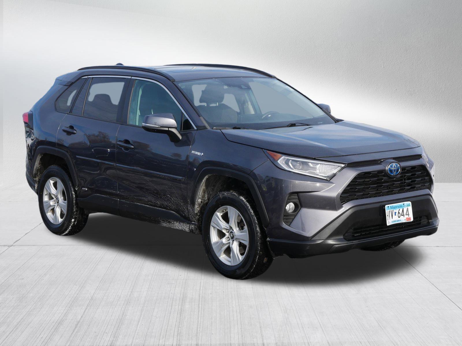 2019 Toyota RAV4 XLE's photo