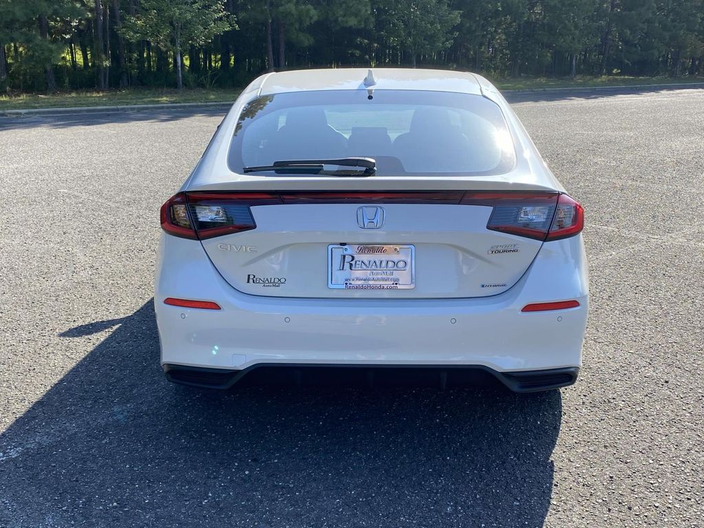 2025 Honda Civic Hatchback Sport Touring Hybrid photo 3