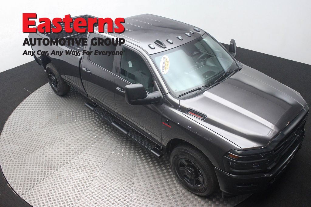 2025 Ram 2500 Tradesman photo 2