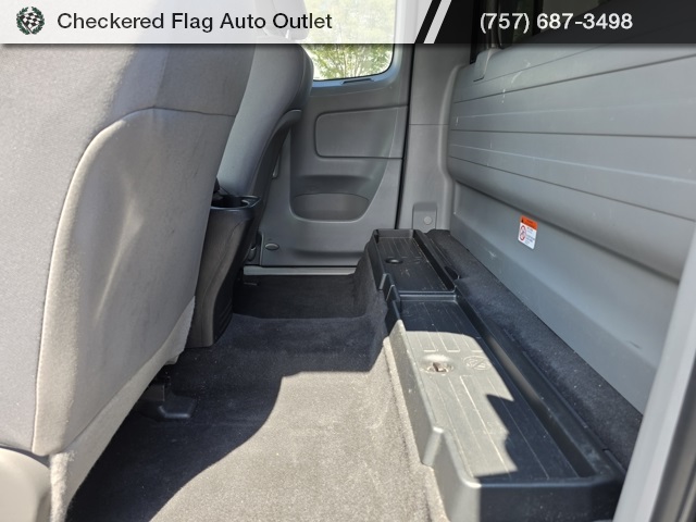 2015 Toyota Tacoma Base 4x4 photo 19