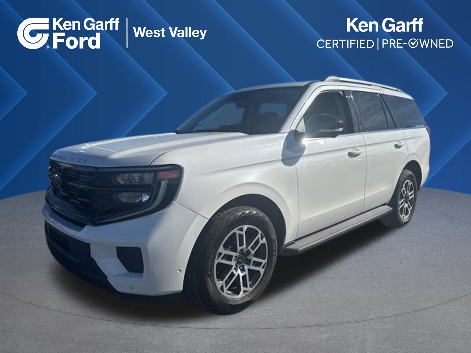 2025 Ford Expedition Active's photo