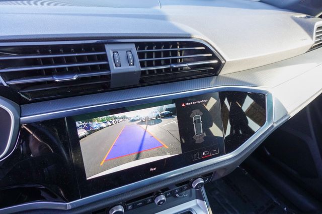 2023 Audi Q3 S line Premium photo 16