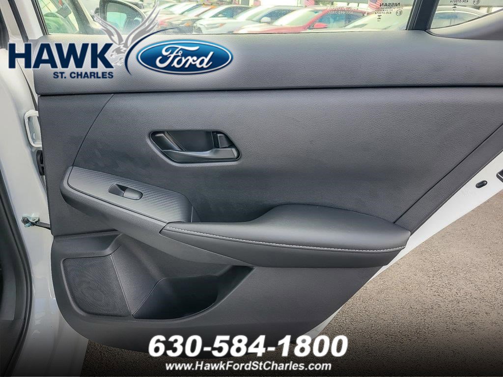 2025 NISSAN SENTRA - Image 17