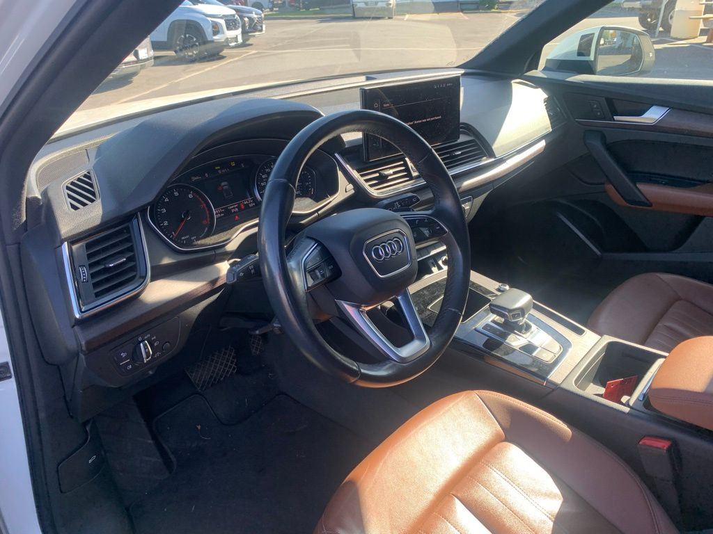 2021 Audi Q5 Premium 45 TFSI photo 6
