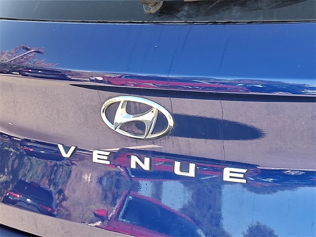 2022 Hyundai Venue SEL Limited photo 27