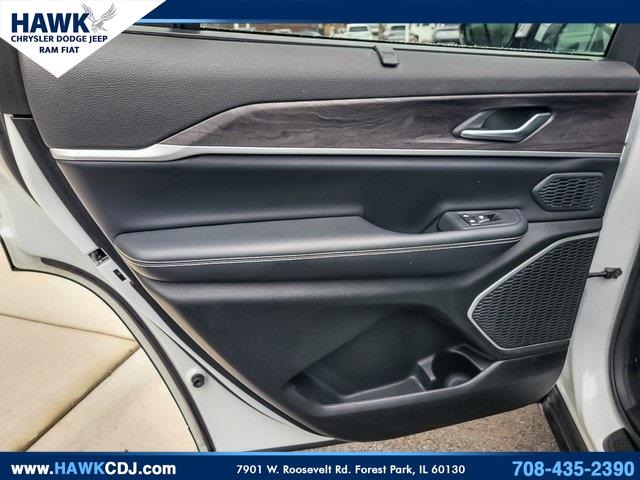 2023 JEEP GRAND CHEROKEE L - Image 14