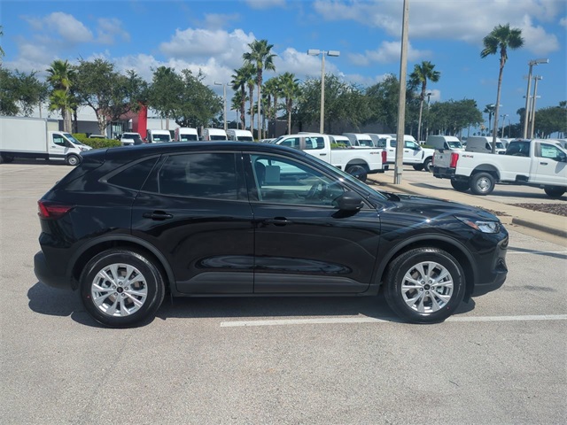 2026 Ford Escape Active photo 2