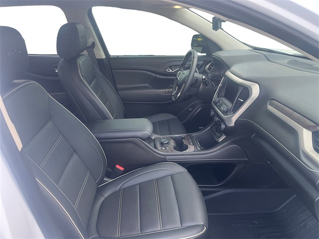 2023 Gmc Acadia Denali photo 15