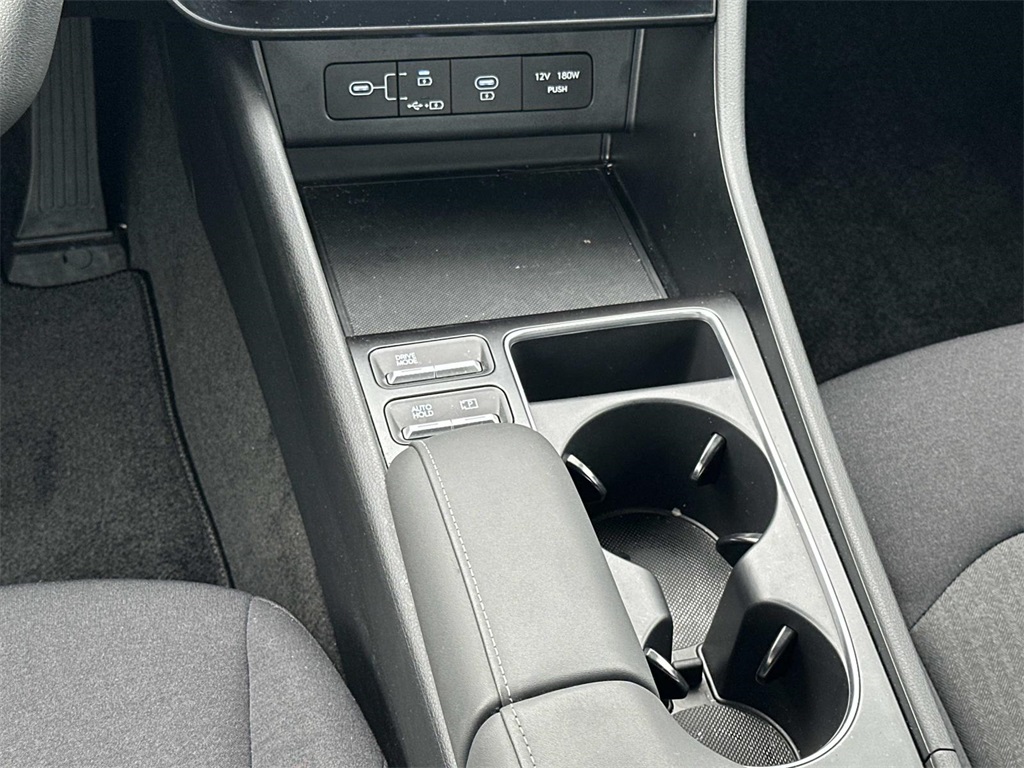 2025 Hyundai Sonata SEL photo 18