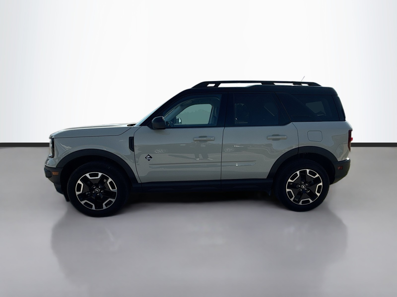 2024 Ford Bronco Sport Outer Banks photo 6