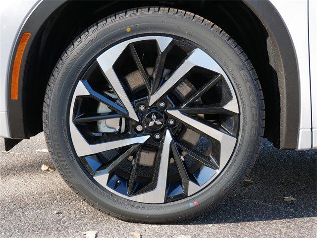 2025 Mitsubishi Outlander SEL Platinum GT photo 3