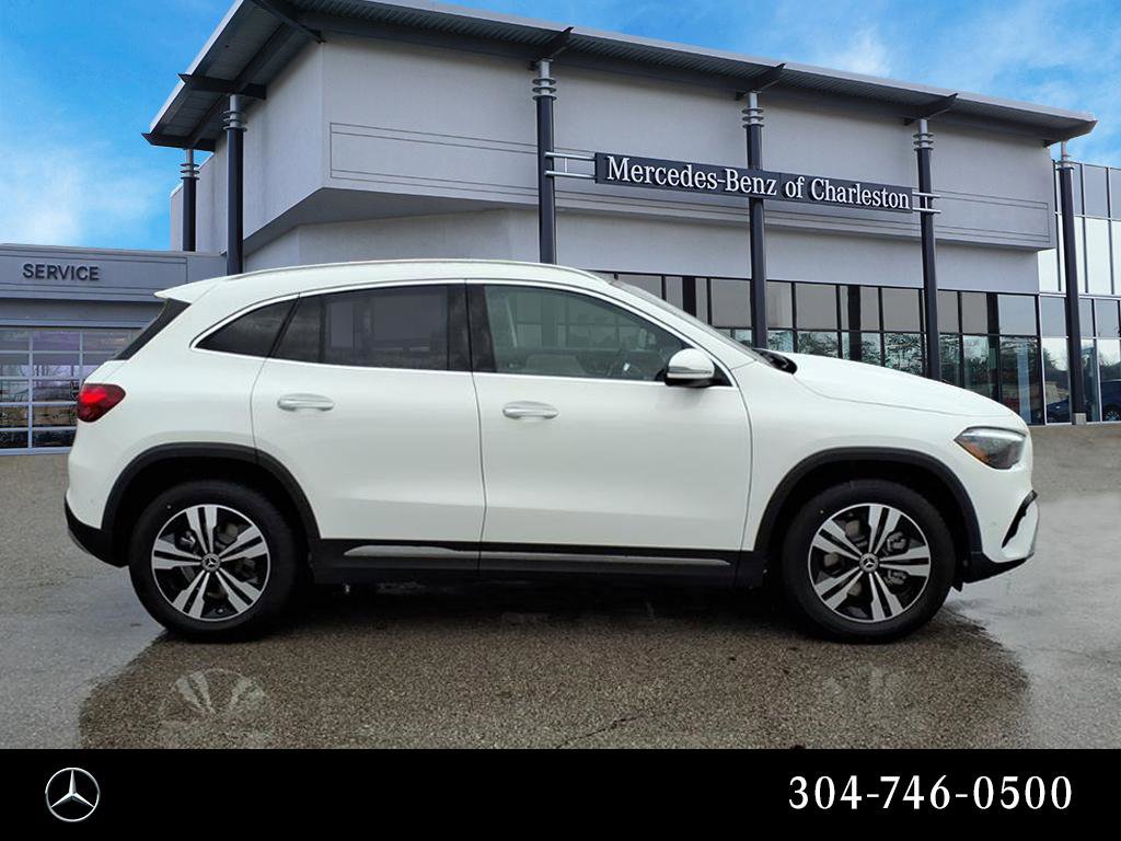 2026 Mercedes Benz GLA 250 4MATIC photo 2