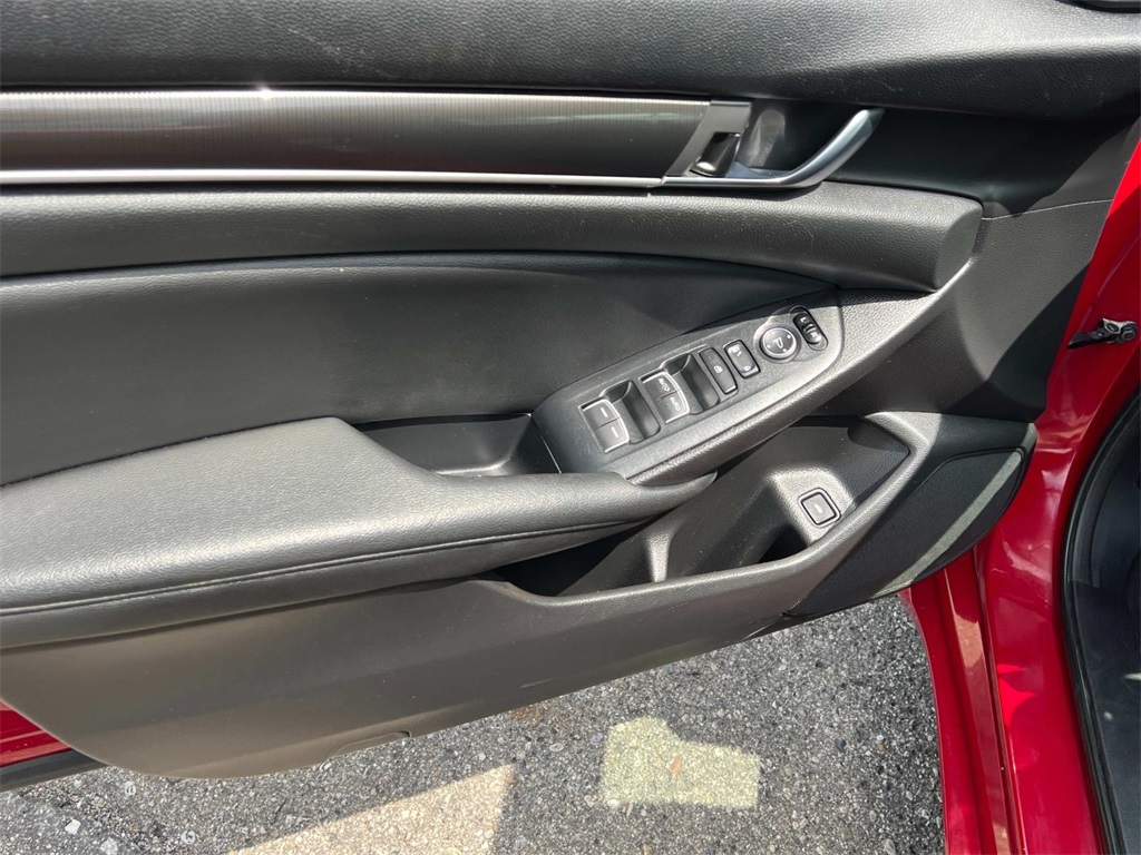 2020 Honda Accord Sport photo 12