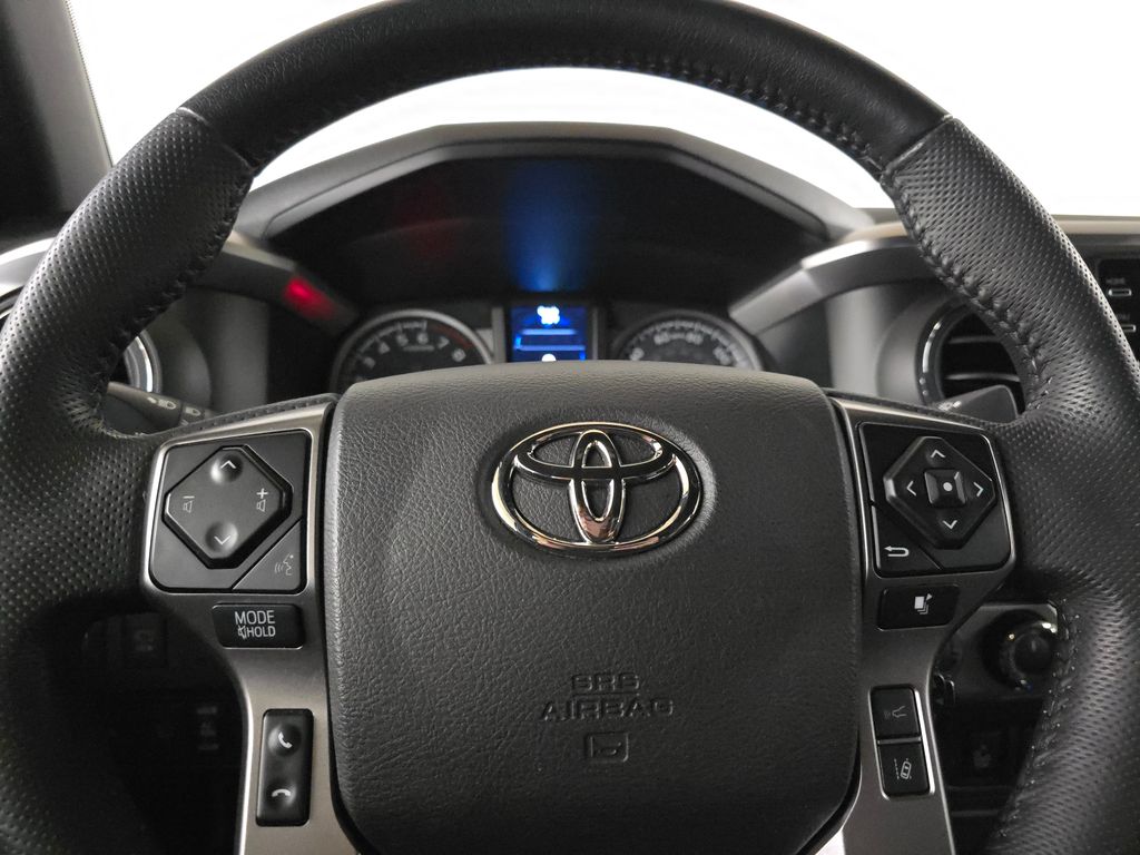 2023 Toyota Tacoma Limited photo 21