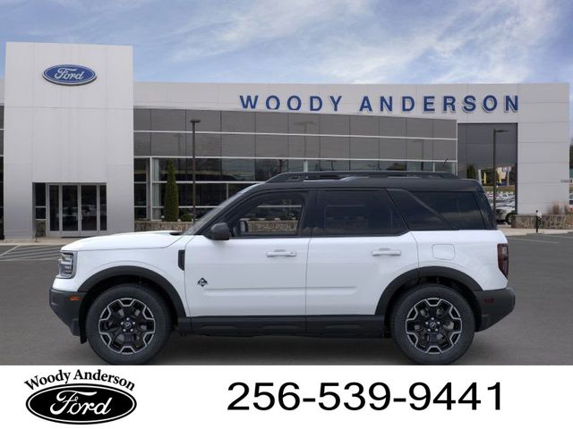 2025 Ford Bronco Sport Outer Banks photo 2