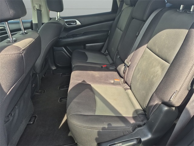 2020 Nissan Pathfinder SV photo 25