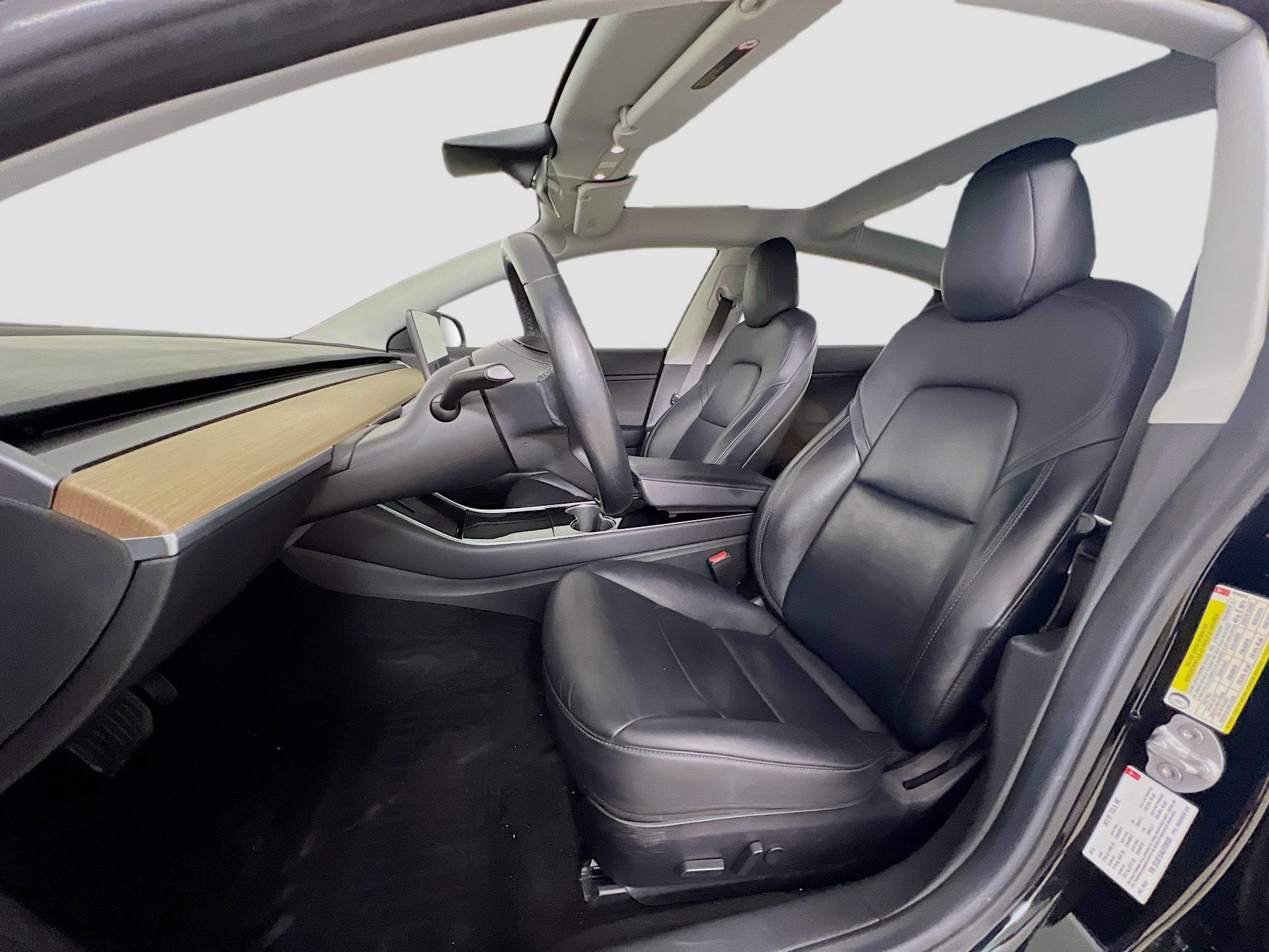 2018 Tesla Model 3 Long Range photo 16
