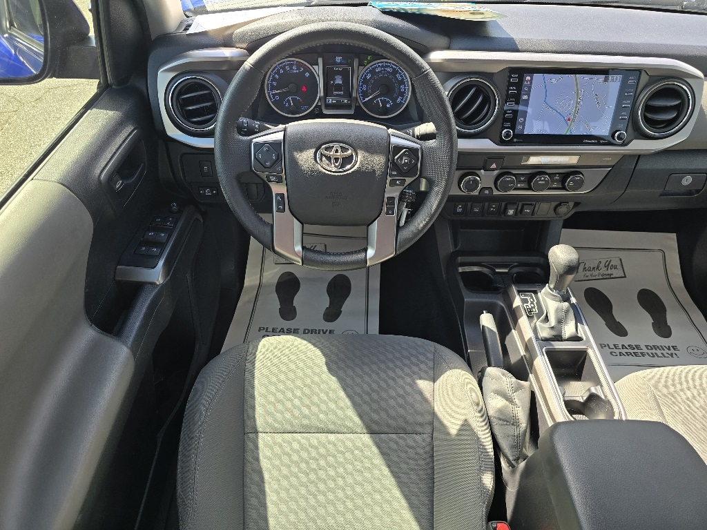 2022 Toyota Tacoma SR5 photo 3