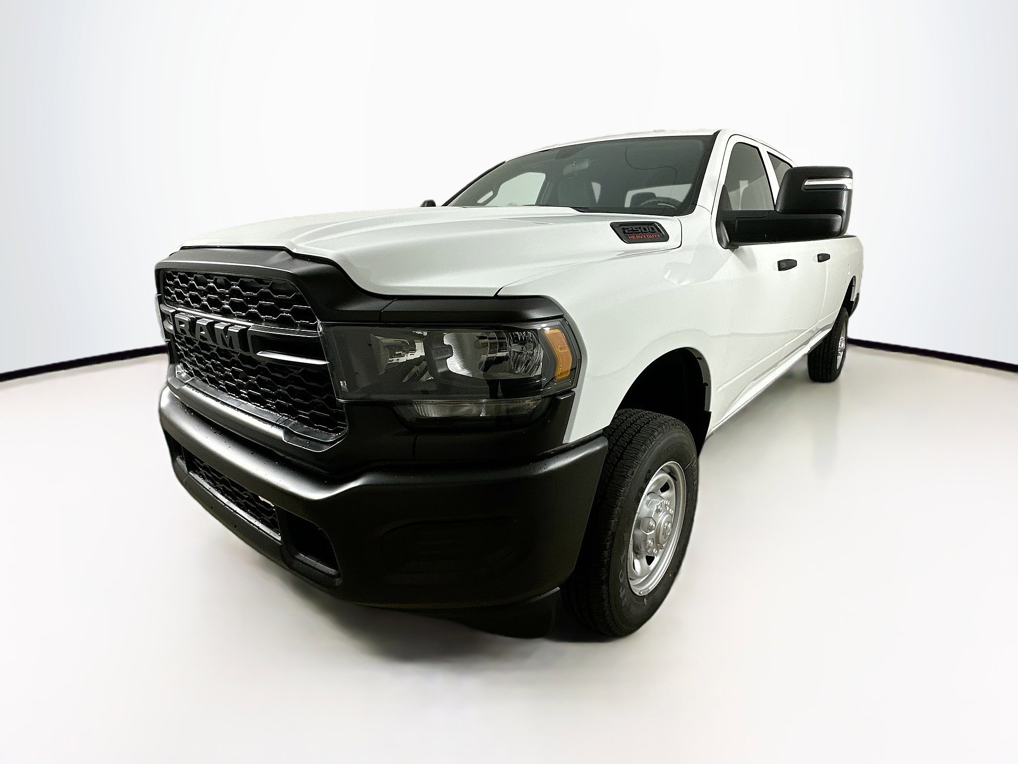 2024 Ram 2500 Tradesman photo 3