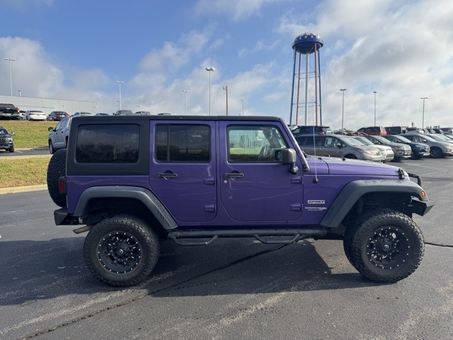 Used 2018 Jeep Wrangler JK Unlimited Sport S with VIN 1C4BJWDG6JL838839 for sale in Dry Ridge, KY