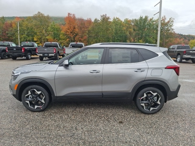 2026 Kia Seltos EX photo 6