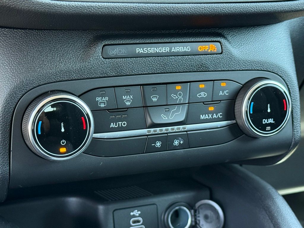 2025 Ford Escape Active photo 9