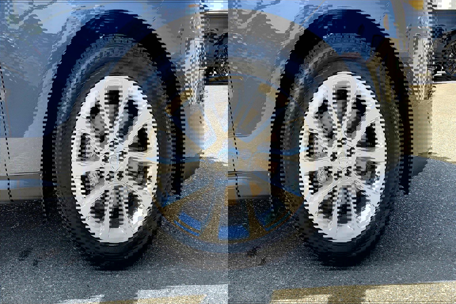 2025 Land Rover Range Rover Sport SE photo 12