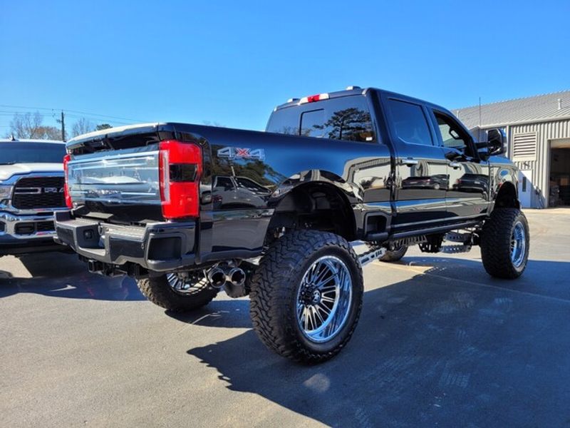 2024 Ford F-250 Platinum photo 8