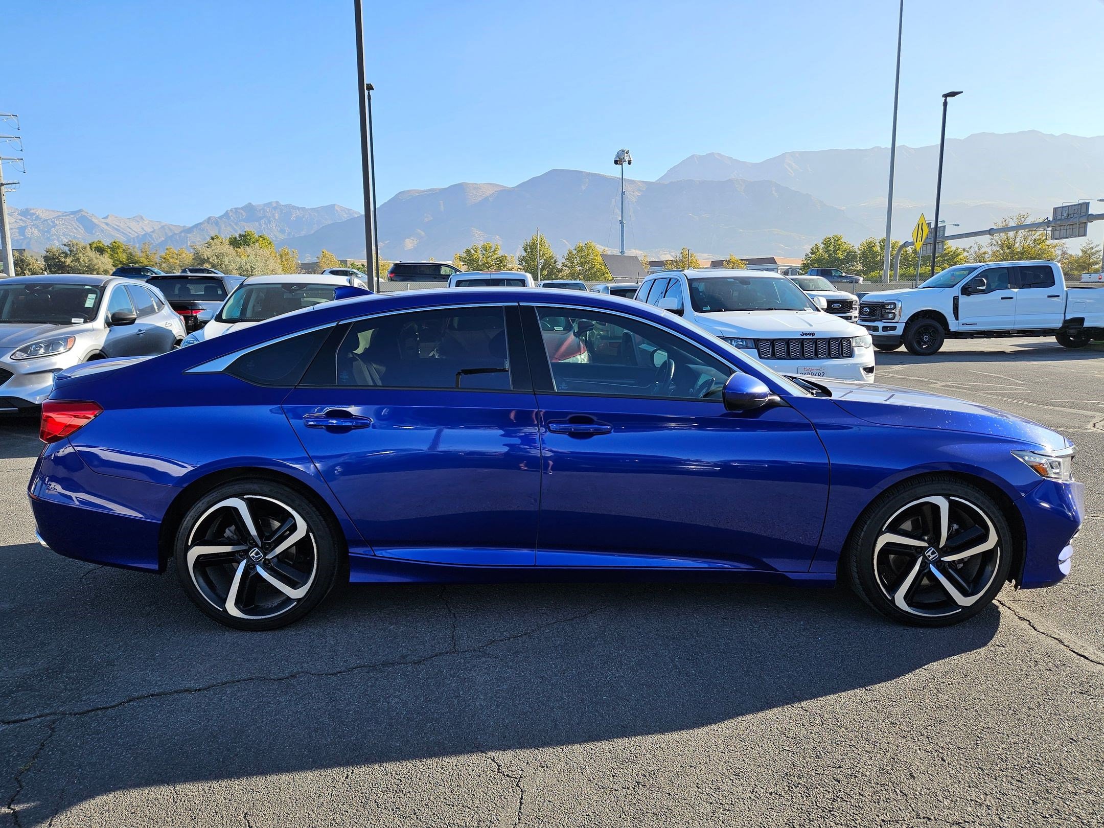 2019 Honda Accord Sport 1.5T photo 2