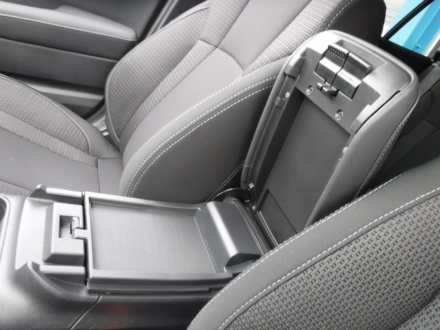 2025 Subaru Outback Premium photo 13