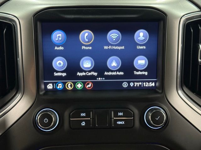 2020 Chevrolet Silverado 1500 RST photo 16