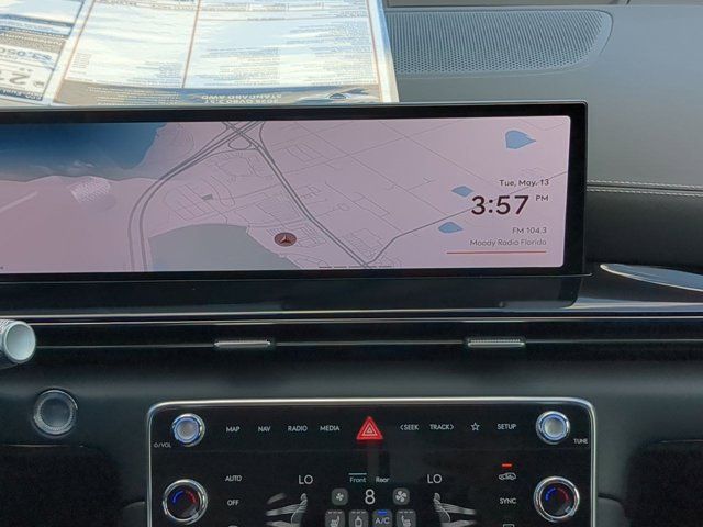 2025 Genesis GV80 2.5T Standard AWD photo 16