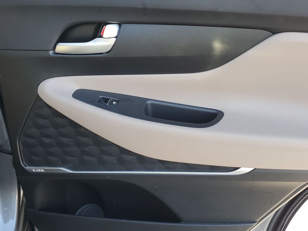 2019 Hyundai Santa Fe SEL Plus photo 33