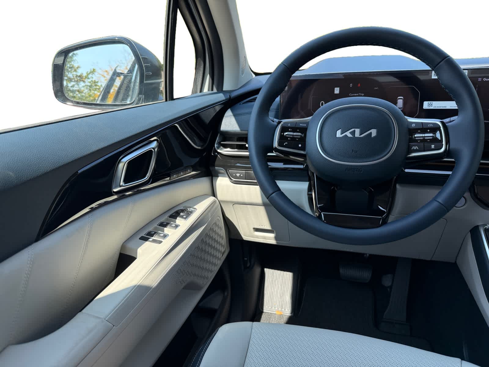 2026 Kia Carnival SX Prestige photo 9