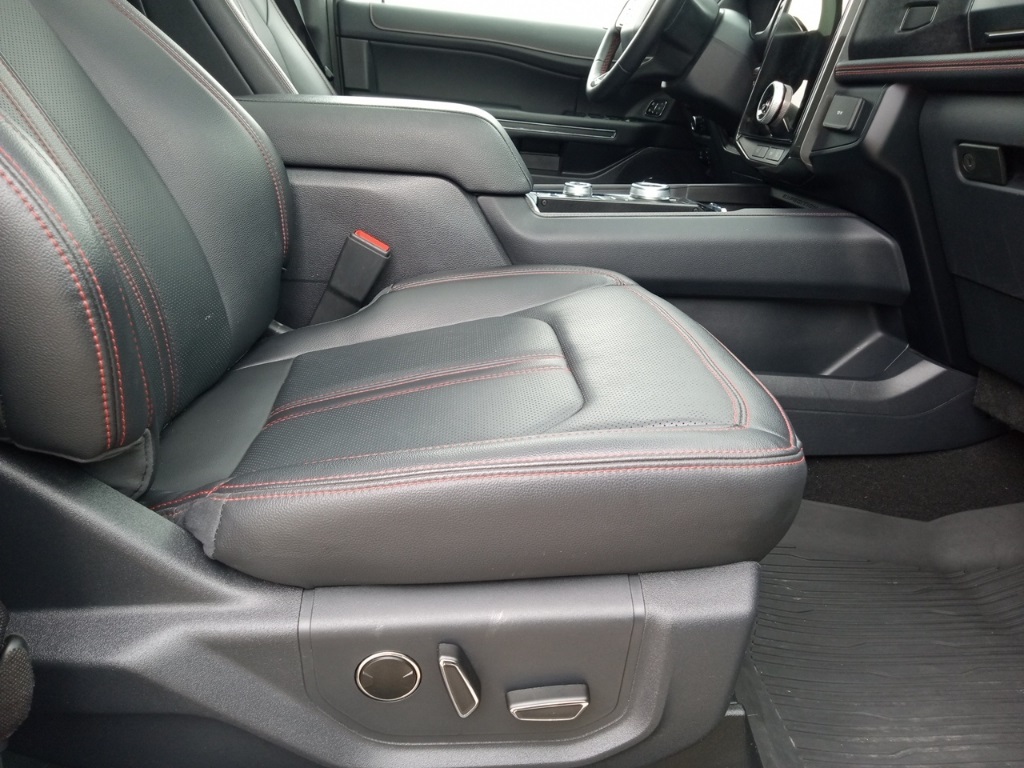 2024 Ford Expedition MAX Limited photo 24