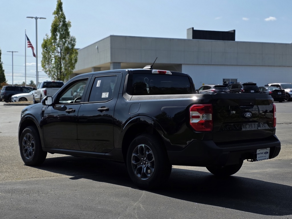 2025 Ford Maverick XLT photo 3