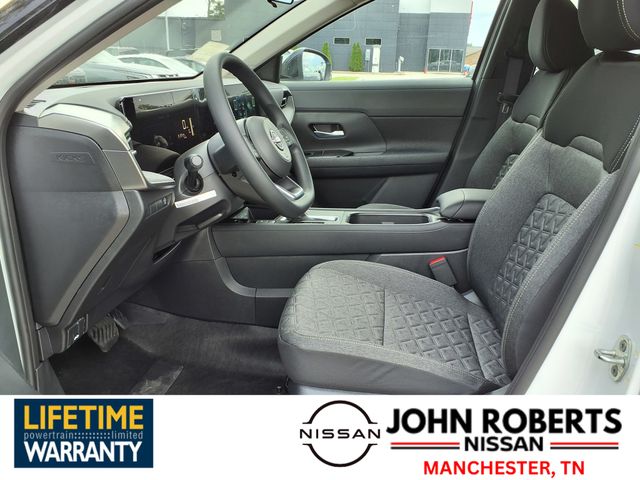 2026 Nissan Kicks SV photo 2