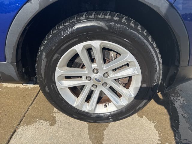 Used 2014 Ford Explorer XLT with VIN 1FM5K7D80EGC34142 for sale in Bloomington, IL