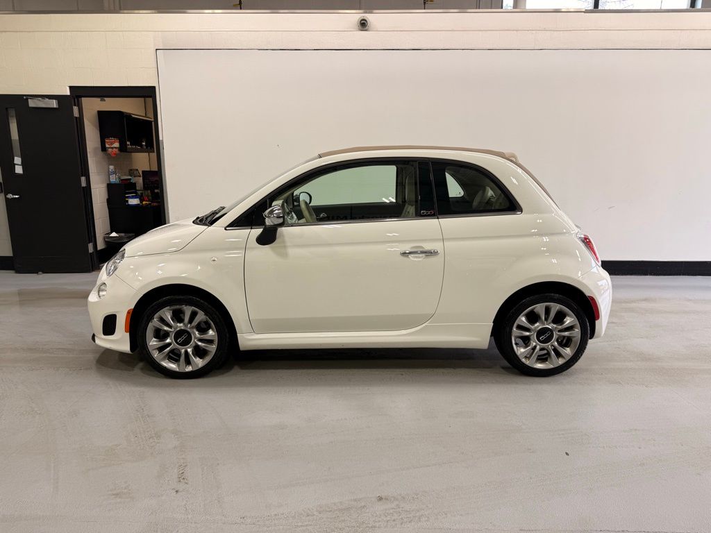 Used 2018 FIAT 500c Lounge with VIN 3C3CFFEH4JT425761 for sale in Golden Valley, Minnesota