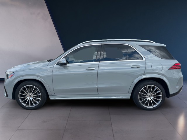 2024 Mercedes Benz GLE 450e photo 2