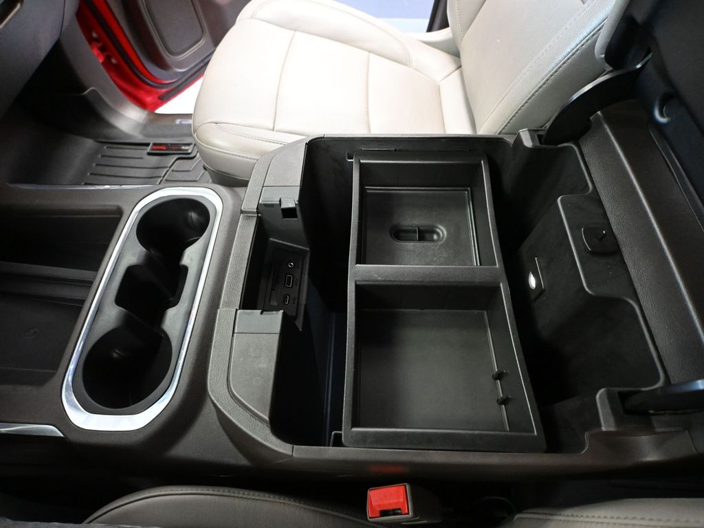 2019 Gmc Sierra 1500 SLT photo 29