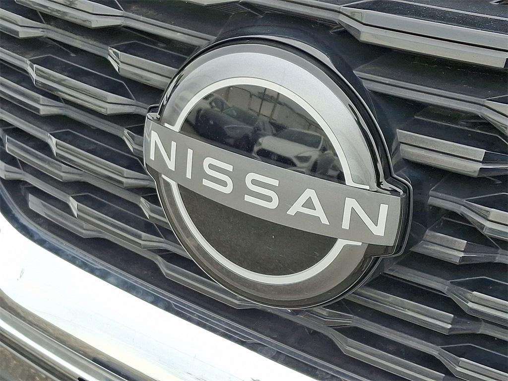 2023 Nissan Rogue S photo 5