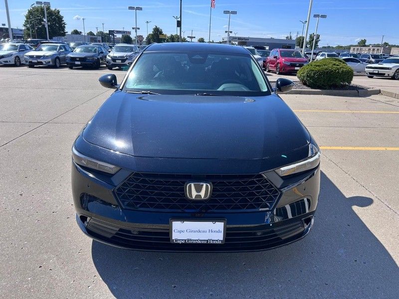 2024 Honda Accord Hybrid EX-L photo 4