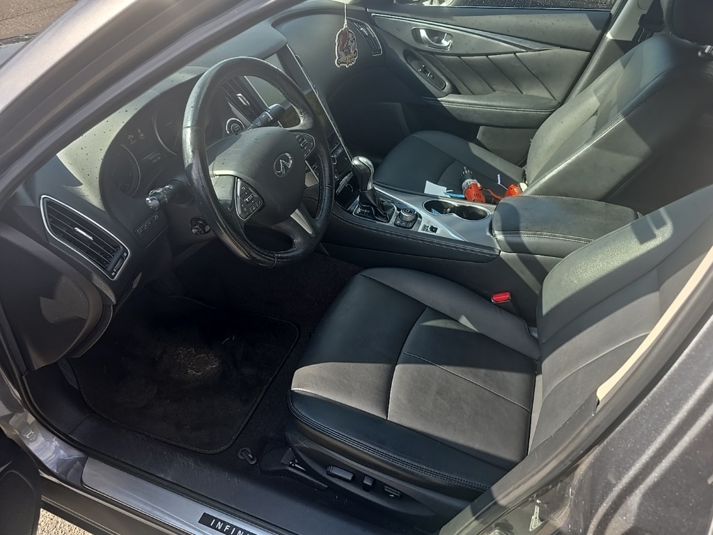 2016 Infiniti Q50 2.0t Premium AWD photo 11