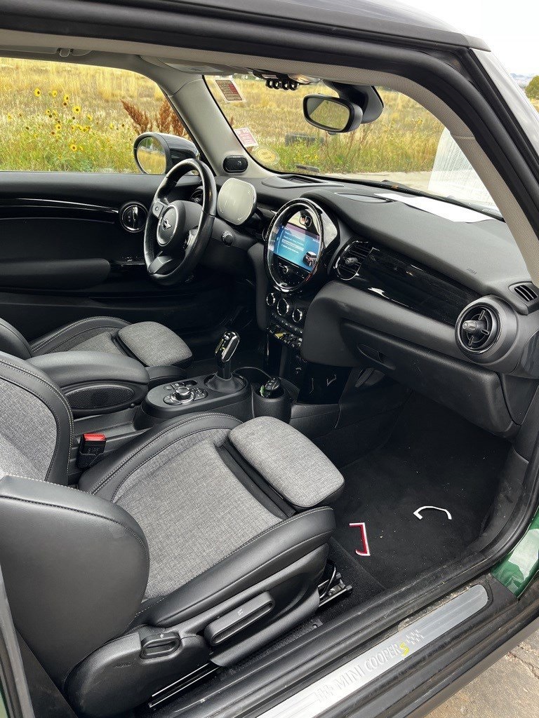 2022 Mini Cooper 2 Door Hardtop SE photo 8