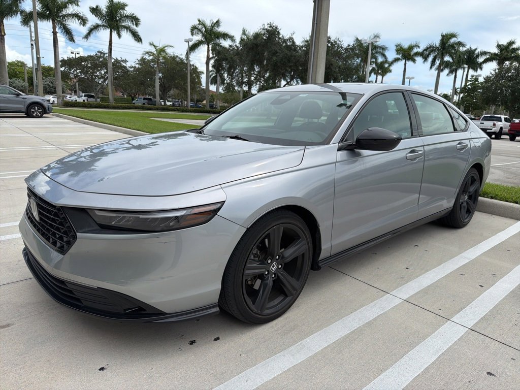 2023 Honda Accord Hybrid Sport-L photo 6