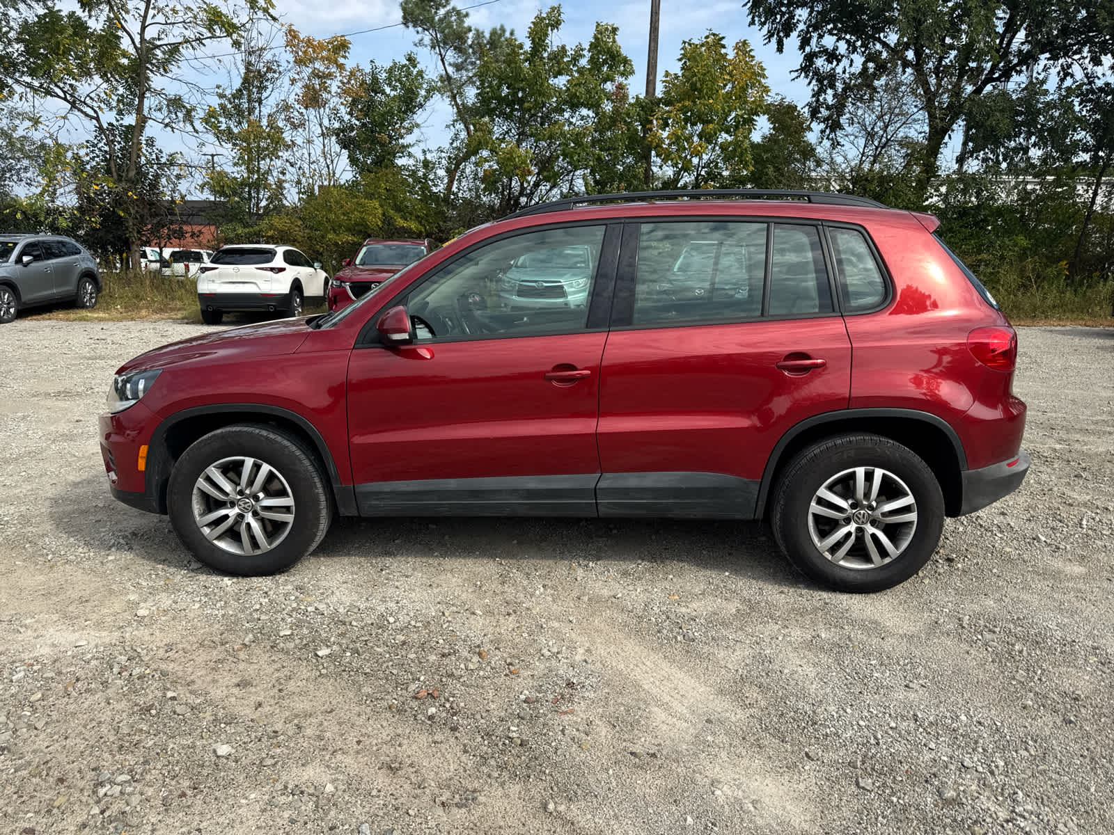 2016 Volkswagen Tiguan R-Line SEL photo 15